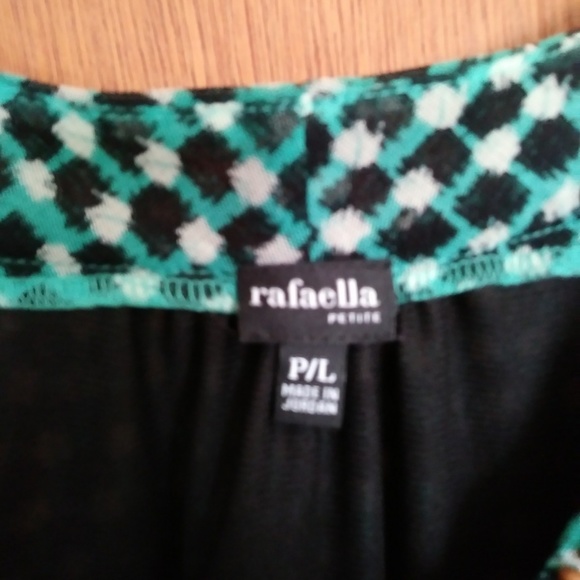 Rafaella Petite Sleeveless Top w/ Beads - Large - Picture 6 of 10